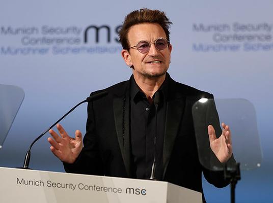 http://www.lea.co.ao/images/noticias/bono-munique-NA-LEA.jpg