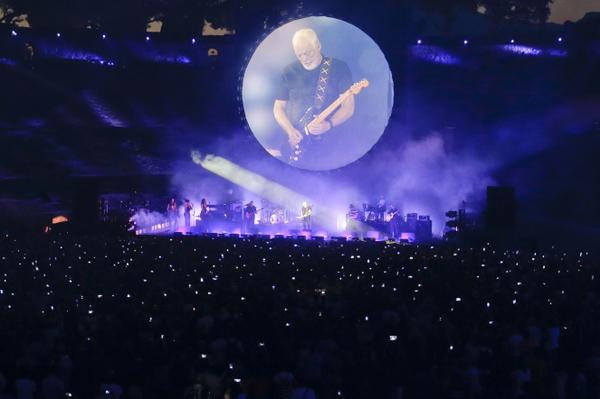 David Gilmour em Pompeia: ex-Pink Floyd retorna a anfiteatro histórico para filme-concerto