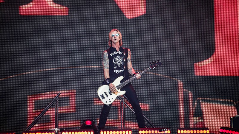 http://www.lea.co.ao/images/noticias/duff_mckagan.jpg