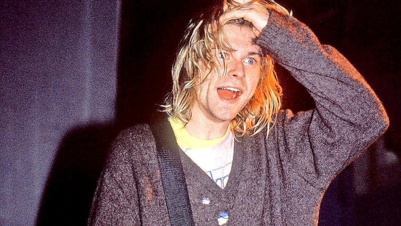 Quantos anos tinha Kurt Cobain quando escreveu 'Smells Like Teen Spirit'?