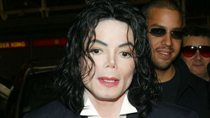 Ex-segurança de Michael Jackson acredita que acusações de pedofilia influenciaram a morte do cantor